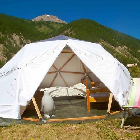 Hotel Les Domes Du Chalet Viso Arvieux Exterior foto
