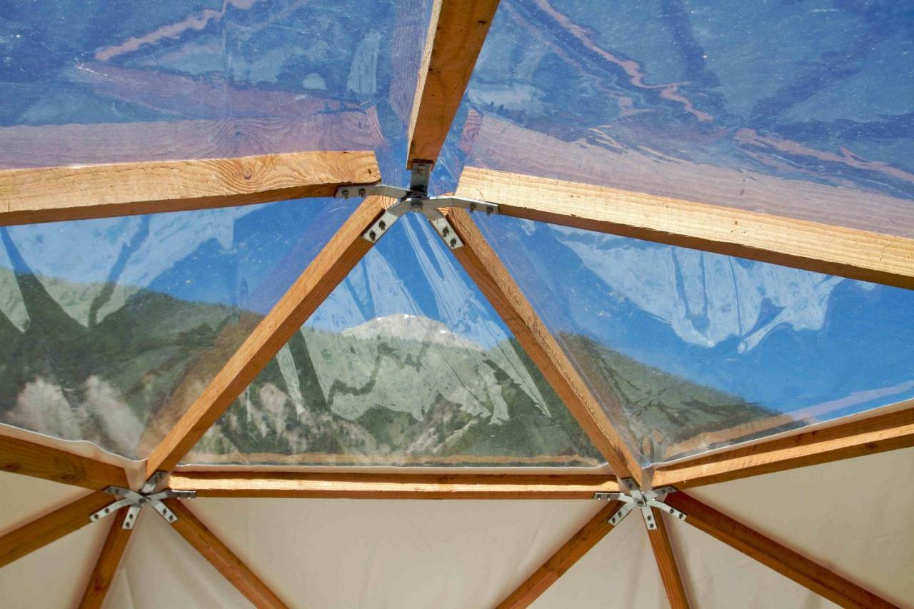 Hotel Les Domes Du Chalet Viso Arvieux Exterior foto